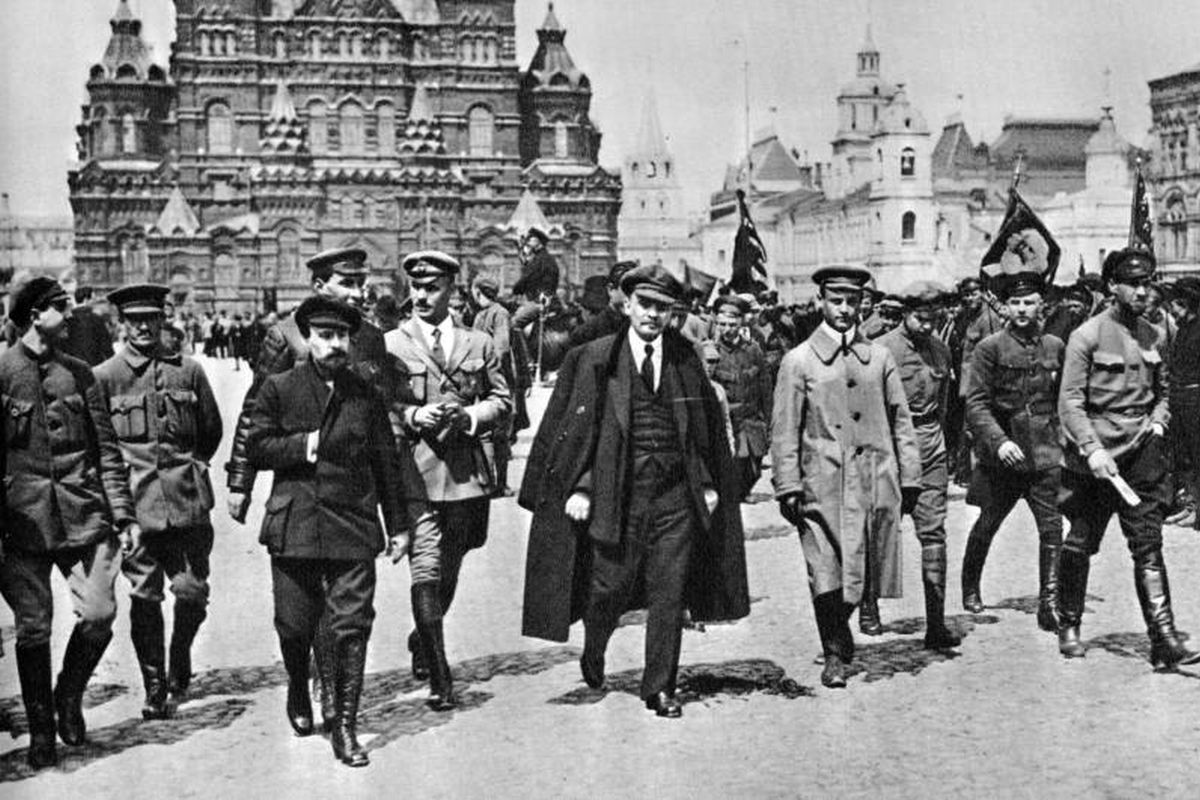 La tragedia de los protagonistas de la revolución Bolchevique en Rusia en 1917 Tertulia Cultural La Gruta Neiva Colombia
