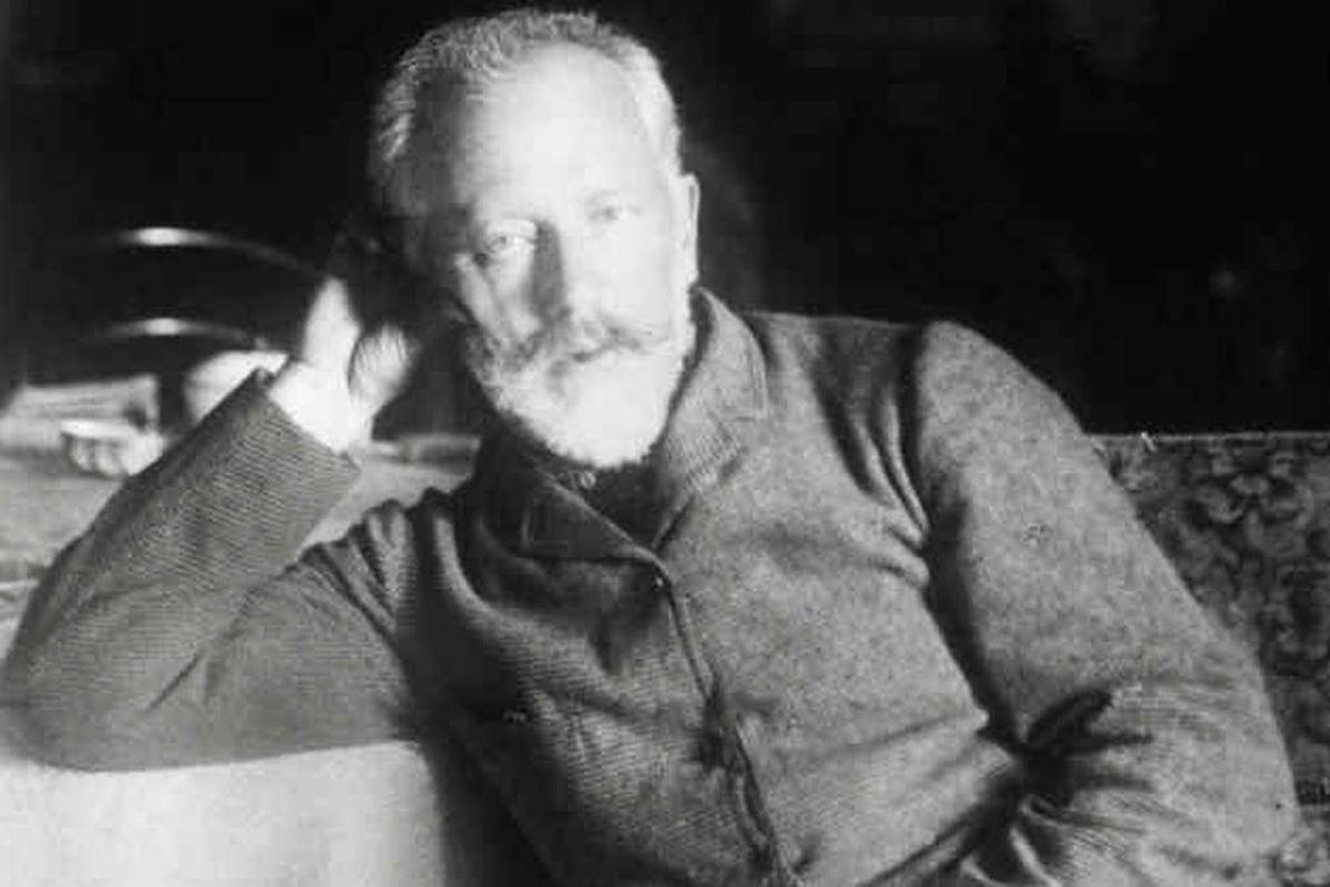 LA MARAVILLOSA MÚSICA DE TCHAIKOVSKY Tertulia Cultural La Gruta Neiva Colombia